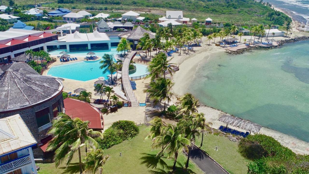 Romantique Et Bel Appartement En Bord De La Mer, Piscine Surveillee Et Belle Plage A 50M サン・フランソワ エクステリア 写真