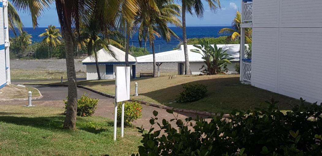 Romantique Et Bel Appartement En Bord De La Mer, Piscine Surveillee Et Belle Plage A 50M サン・フランソワ エクステリア 写真